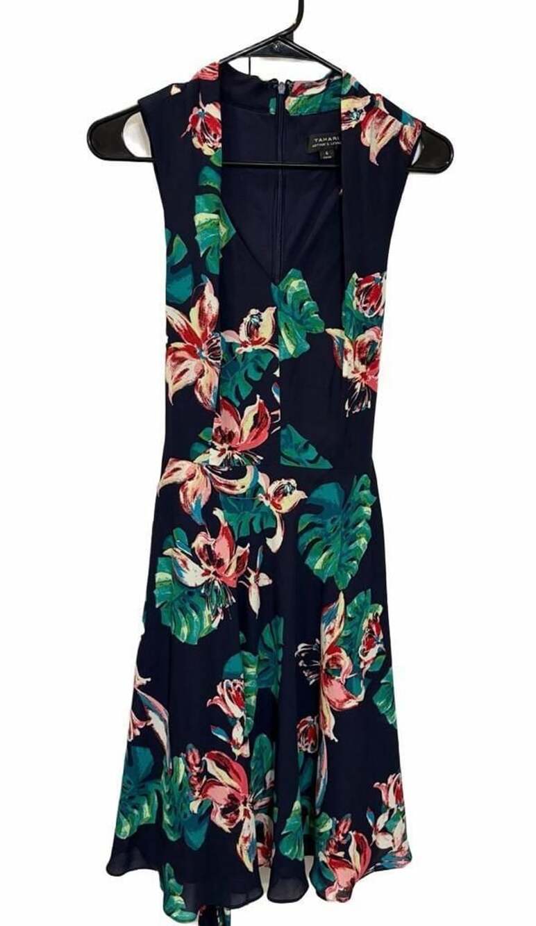 Tahari Arthur S. Levine Floral A-Line Dress Size 6 Tropical Print NWT